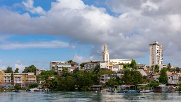 CATHEDRALE-POINT-A-PITRE-shutterstock_1619602033.jpg