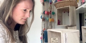 Comment Inès fait entrer Dieu dans les familles