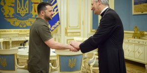 À Kiev, l’envoyé du Pape en mission de déminage