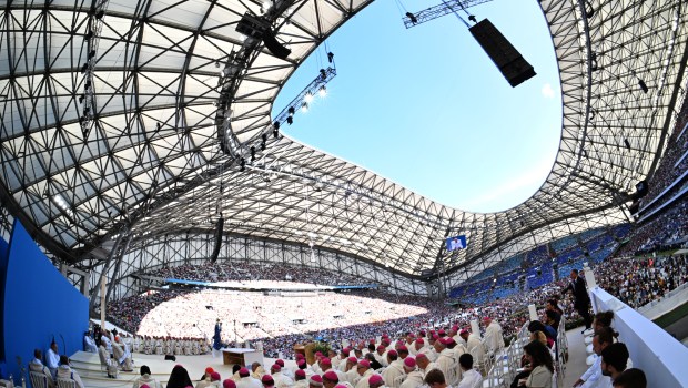MESSE-PAPE-MARSEILLE-AFP