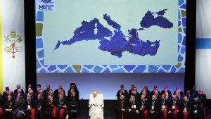 Pope Francis concluding session of the Mediterranean meetings at the Palais du Pharo-Marseille