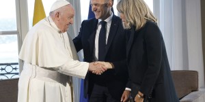 Le pape François : « Avec la vie on ne joue pas »