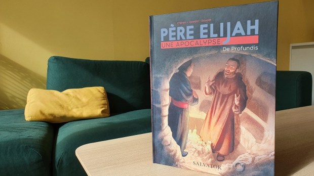 PERE-ELIJAH-UNE.jpg