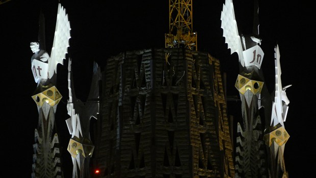 SAGRADA-FAMILIA-BARCELONE-AFP-000_343D44J