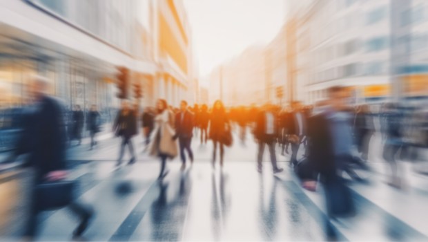CROWD-STREET-shutterstock_2316302269