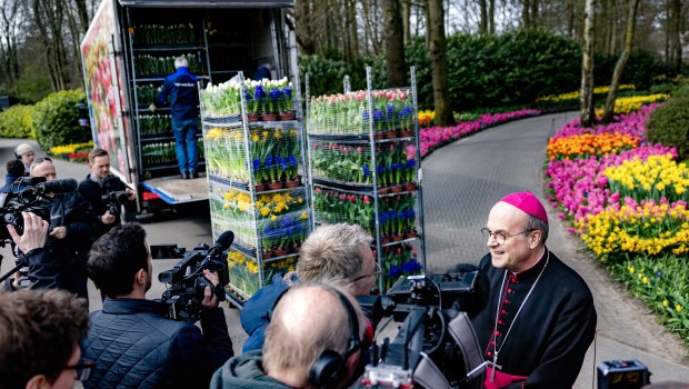 FLEURS-VATICAN-AFP
