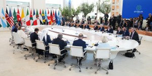 Au G7, le Pape tente de raisonner les dirigeants afin qu&#8217;ils reprennent le contrôle sur l’IA