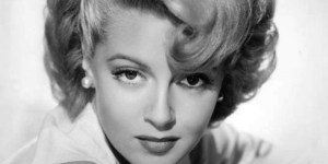 Après une vie tumultueuse, la conversion de l’actrice Lana Turner 
