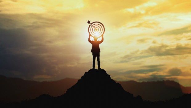 PERFORMANCE-MANAGEMENT-shutterstock