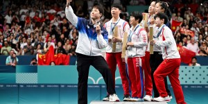 JO de Paris 2024 : le podium de la paix revient au ping pong !