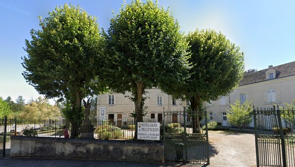 Corner Item Image - Rome se prononce sur les apparitions mariales de Pellevoisin